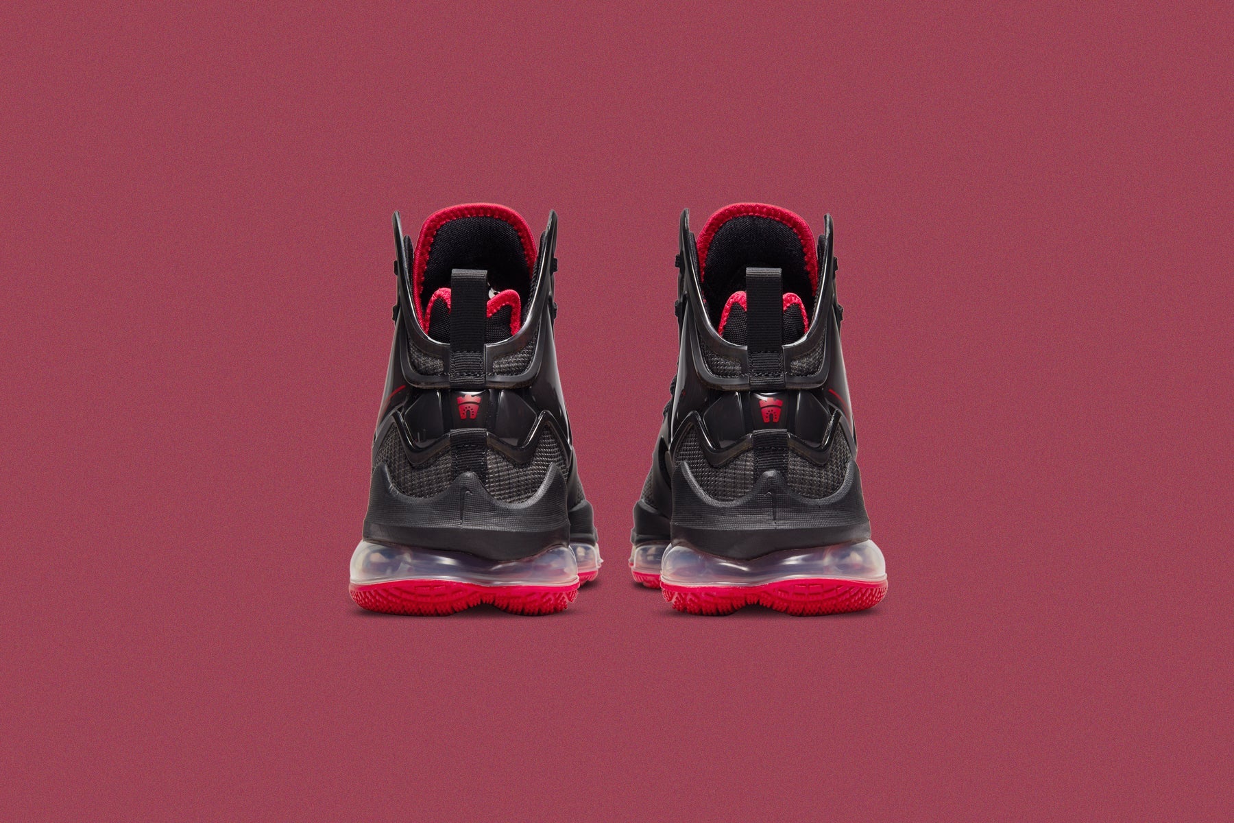 LeBron 19 - Black/University Red