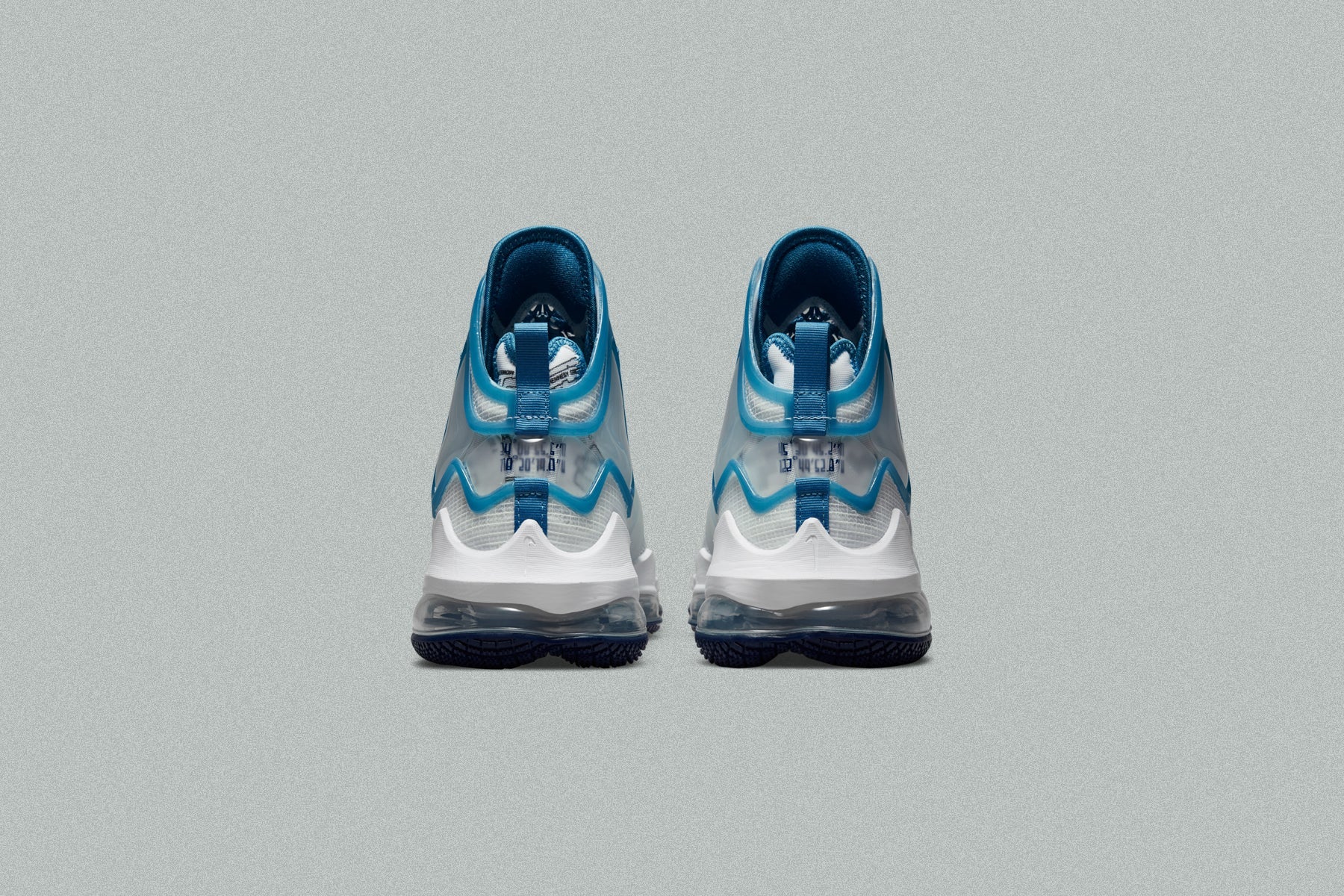 LeBron 19 - White/Dutch