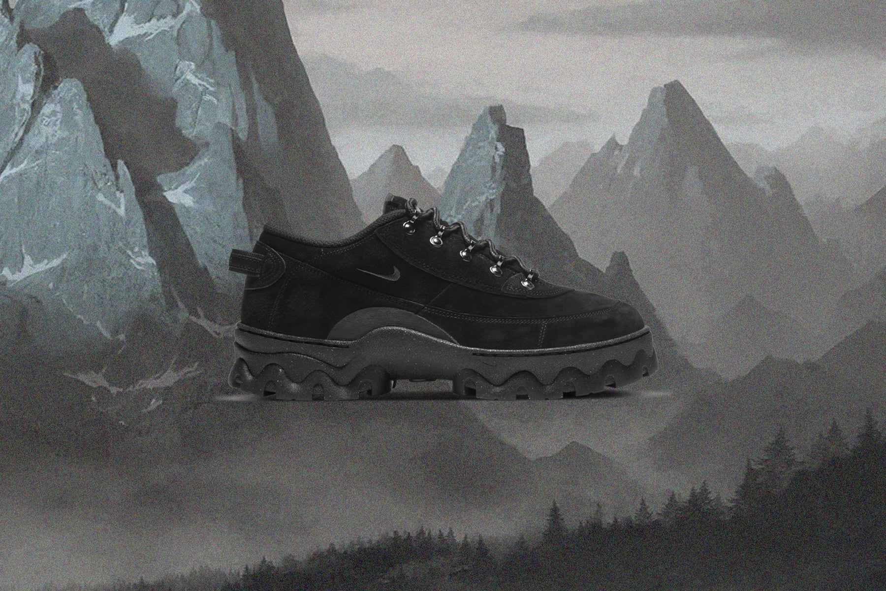 Women's Lahar Low - Black/Dark Smoke Grey