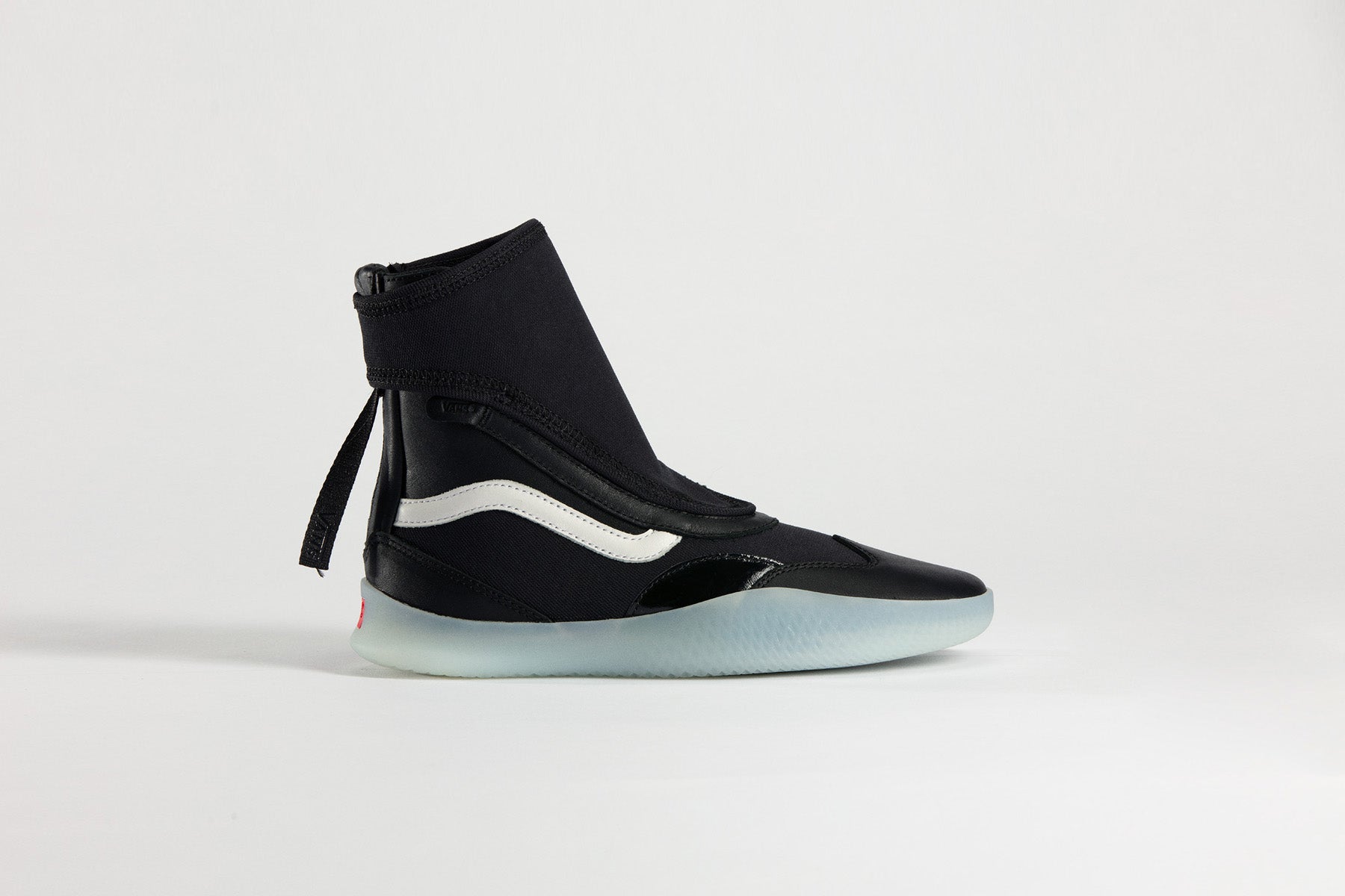 Boot Skoot LX - Black/True White