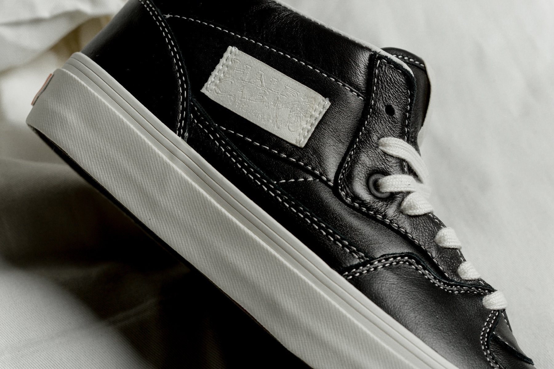 Vans Vault x Steve Caballero OG Half Cab LX - Black